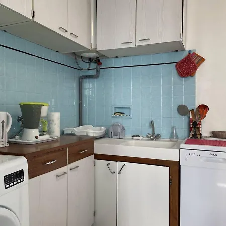 Apartment 3 Pieces, 4 Couchages A 100m De La Plage, Balcon, Tv, Lave-linge, Centre-ville De - Fr-1-225c-115 *